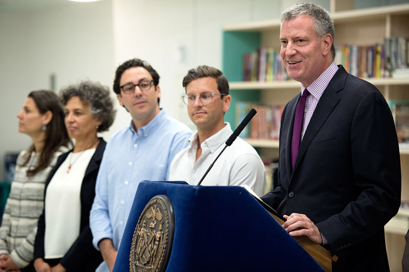Mayor de Blasio Announces Partnership with Warby Parker to Provide Free Eyeglasses to Students