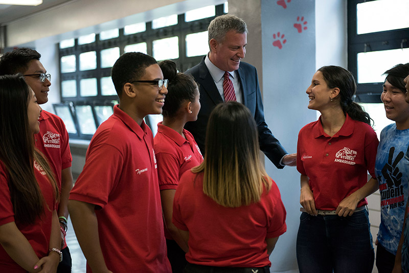 Mayor de Blasio Announces Elimination of CUNY Application Fee For Low-Income NYC Students