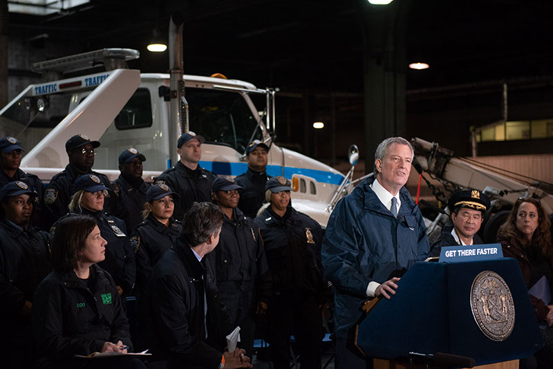 Mayor de Blasio Announces NYPD Crackdown On Illegal Parking To Speed Up Buses
