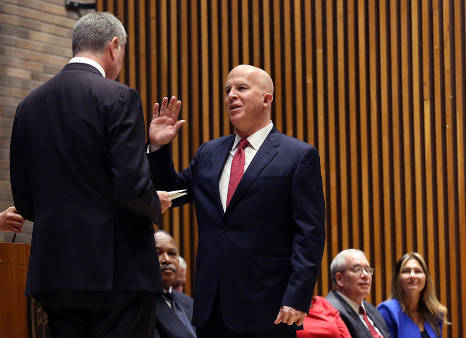 Mayor swears in new Police Commissioner