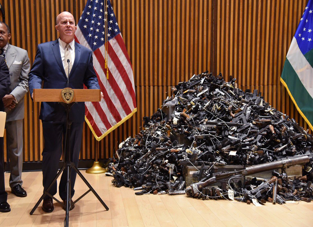 10-26-2016 Over 1,000 guns seized in 2016