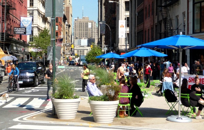 Pedestrian plaza with tables and chairs in Union Square
                                           